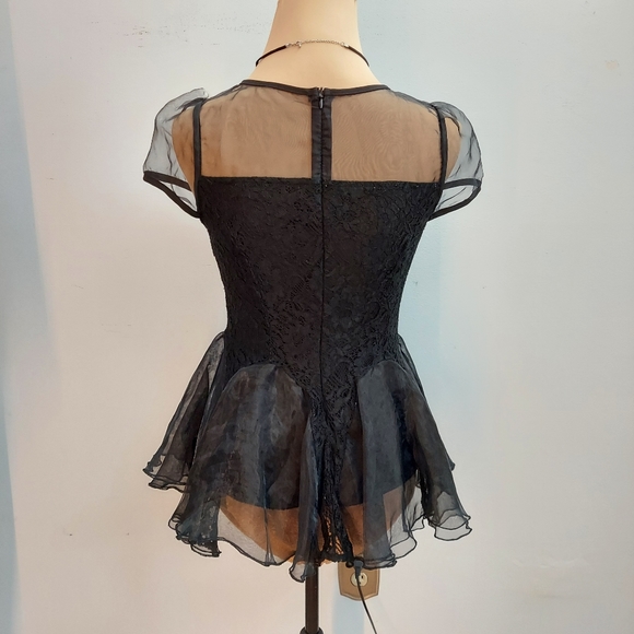 Black Mesh and Lace Coctail Dress - Picture 7 of 16